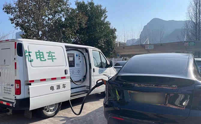 颍泉区汽车搭电