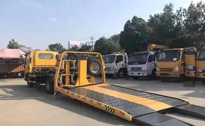 颍泉区汽车中途维修案例